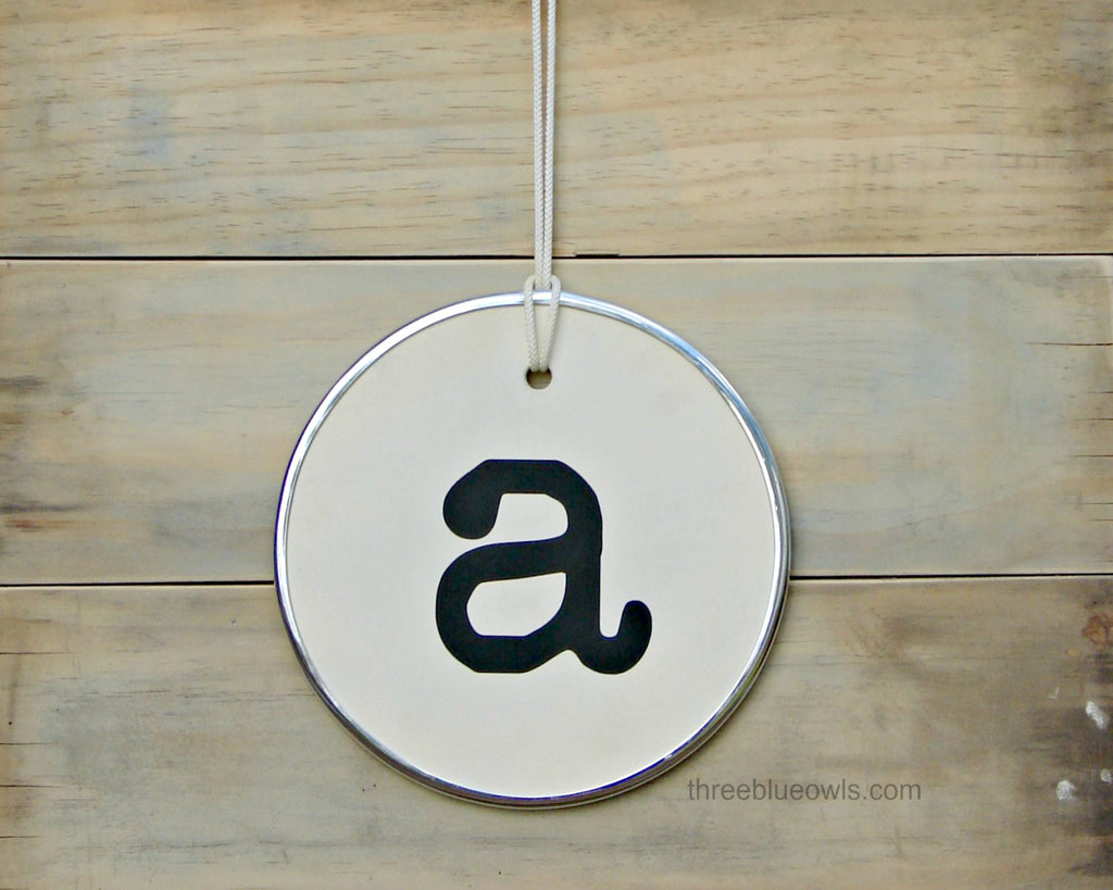 Round Personalized Letter Sign - Windflower Market